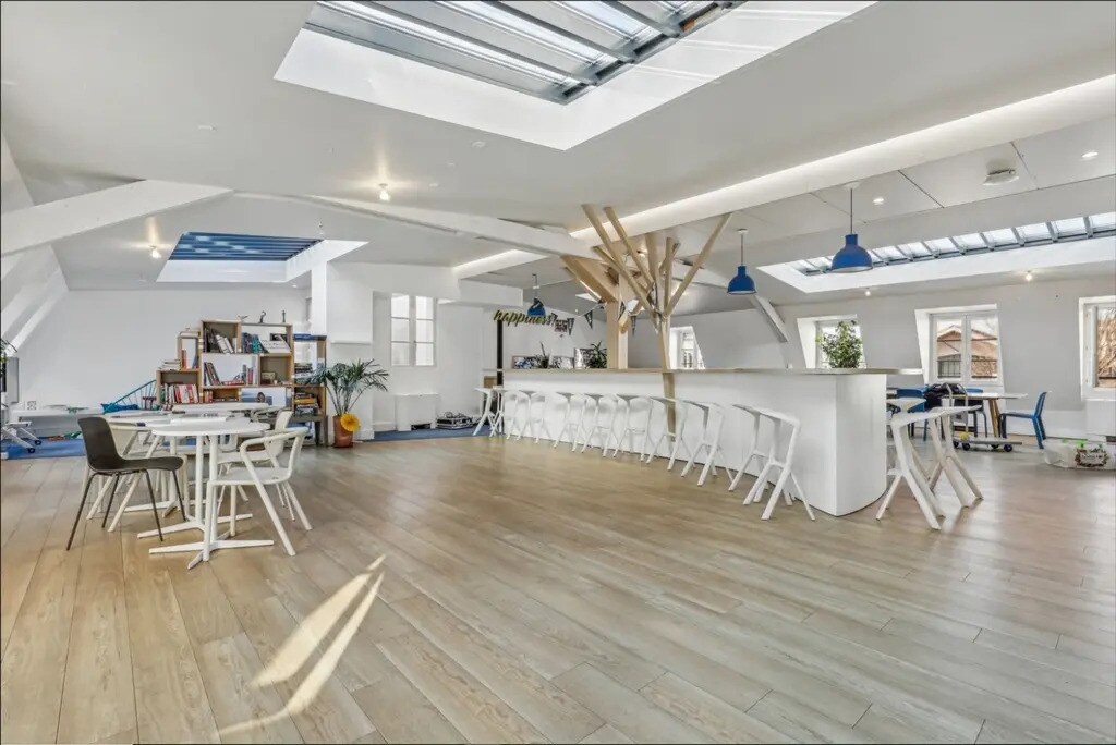 53 Rue D'Hauteville, Paris for lease Building Photo- Image 1 of 18
