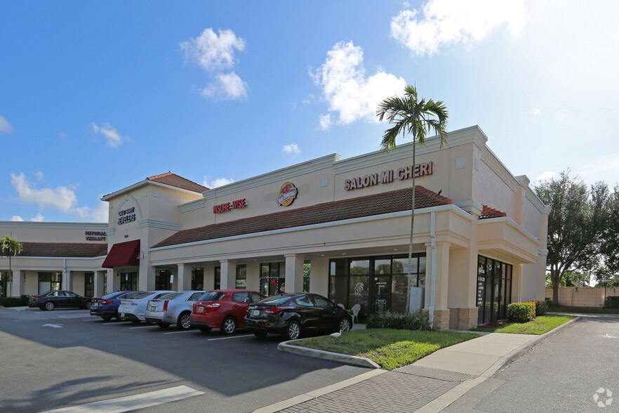 12040 Jog Rd, Boynton Beach, FL for lease - Primary Photo - Image 1 of 4