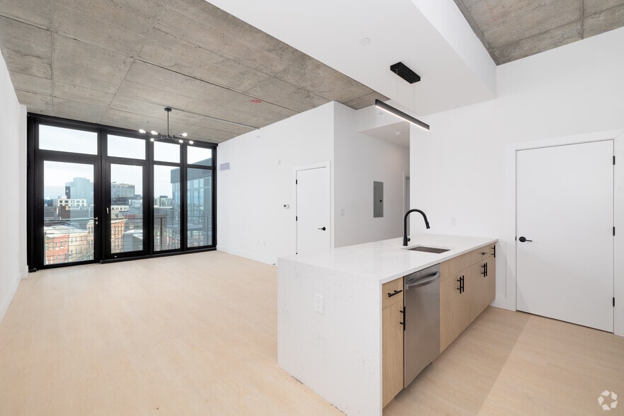 1222 N 2nd St, Philadelphia, PA for lease - Interior Photo - Image 2 of 17