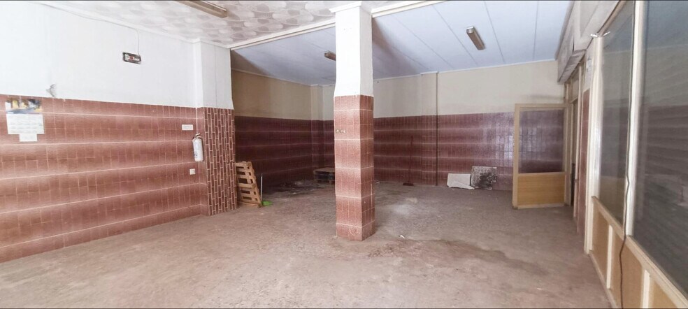 Retail in Aspe, Alicante for sale - Interior Photo - Image 2 of 2