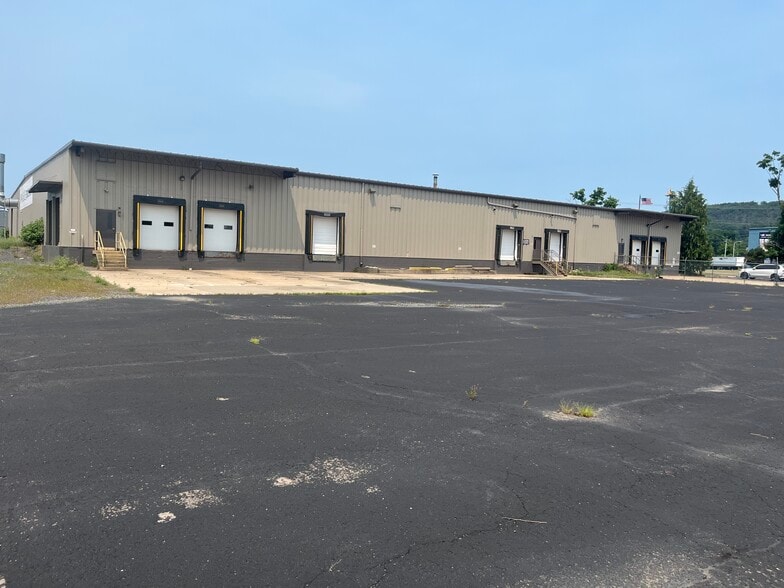 2911 W Reach Rd, Williamsport, PA for lease - Building Photo - Image 2 of 10