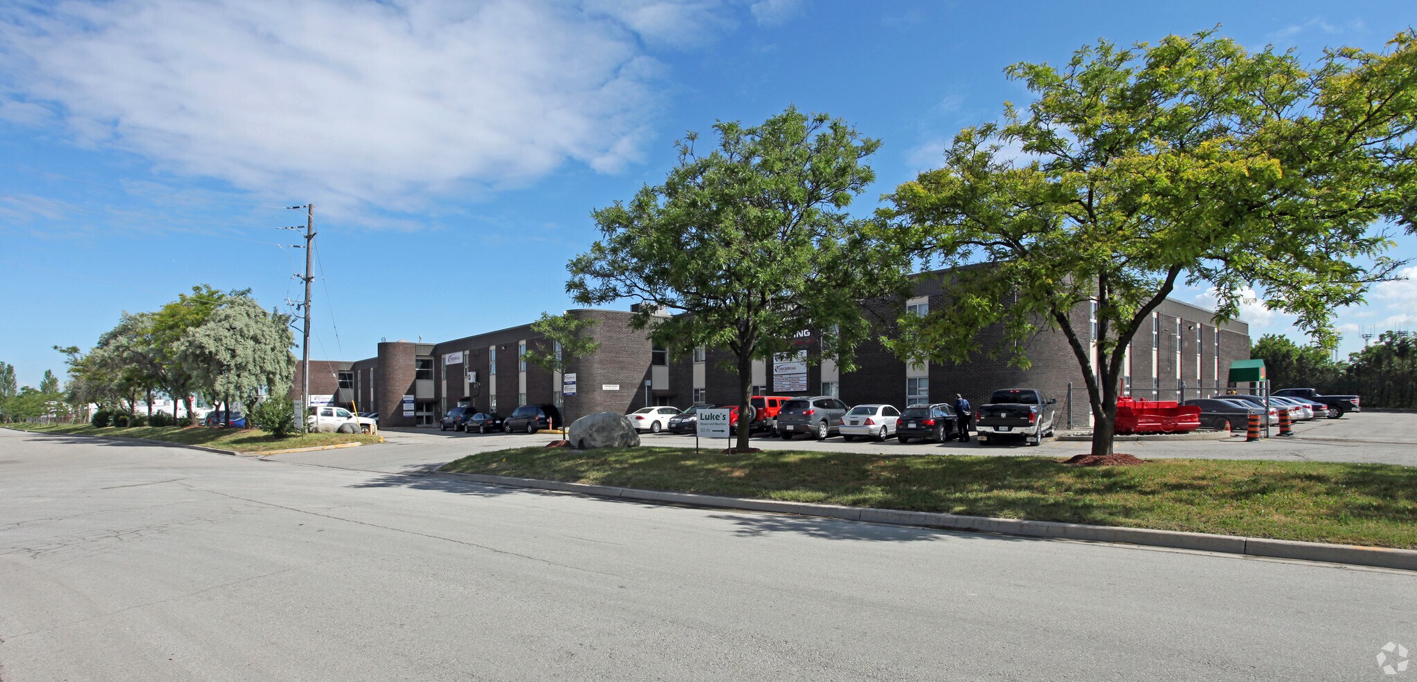 5845 Luke Rd, Mississauga, ON à vendre Photo principale- Image 1 de 1