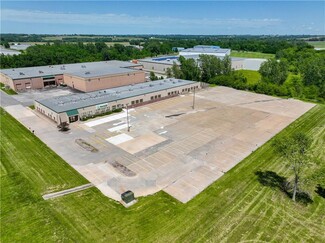 Plus de détails pour 5804 Corporate Dr, Saint Joseph, MO - Bureau à vendre