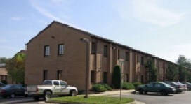5240-5246 Lyngate Ct, Burke, VA à vendre - Photo du bâtiment - Image 2 de 8