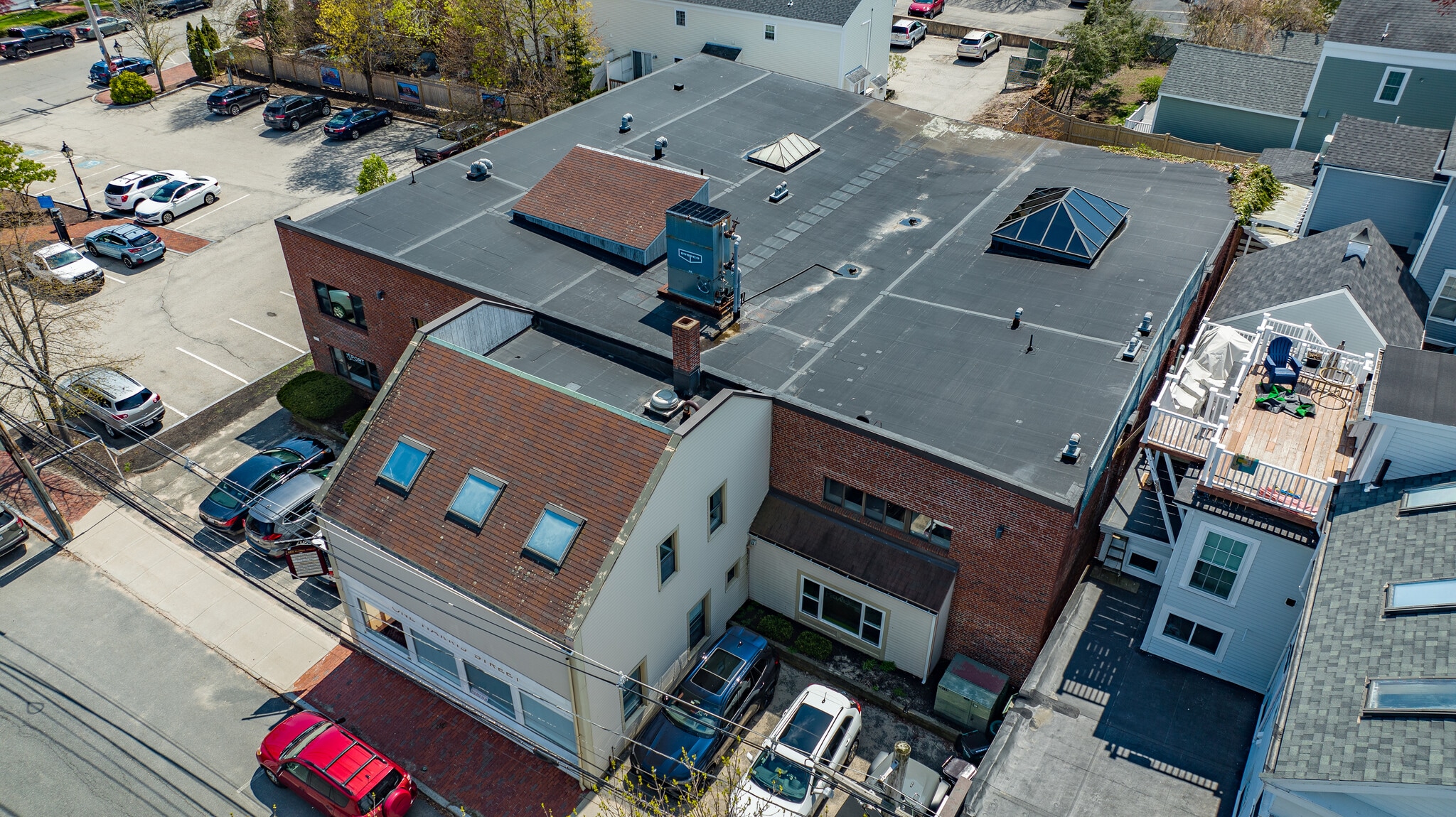 1 Harris St, Newburyport, MA for sale Primary Photo- Image 1 of 2