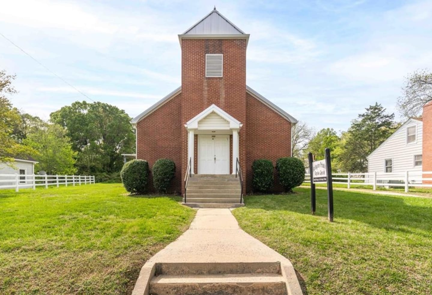 511 James St, Burlington, NC for sale Primary Photo- Image 1 of 30