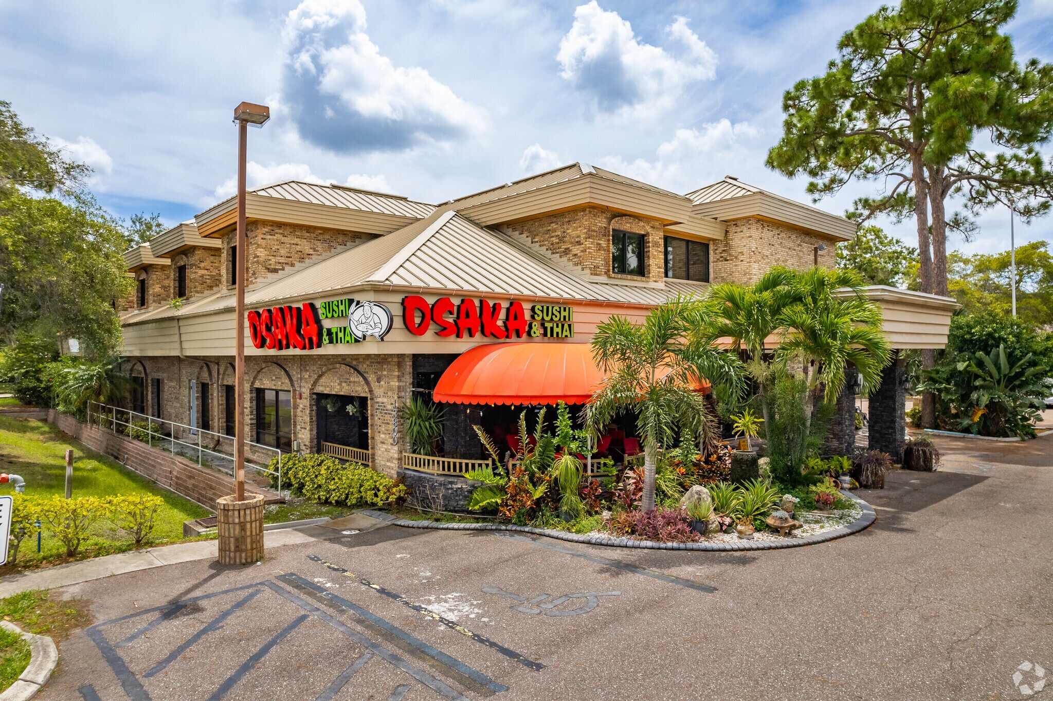 13800 Park Blvd, Seminole, FL for lease Building Photo- Image 1 of 21