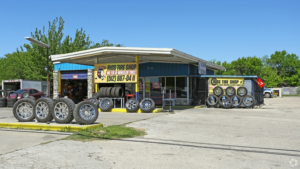 1702 S Interstate 35, San Marcos, TX for sale - Building Photo - Image 2 of 3