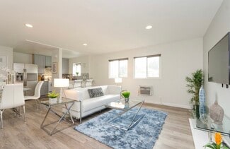 Plus de détails pour 940 New Depot St, Los Angeles, CA - Multi-résidentiel à vendre