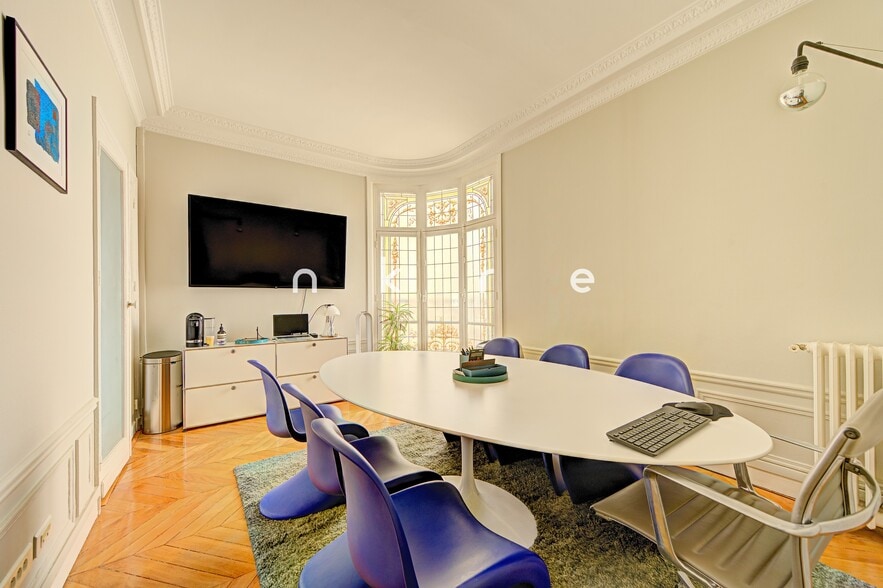 40 Rue De Bretagne, Paris for lease - Building Photo - Image 3 of 7