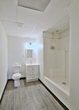 4901 Milwee St, Houston, TX for lease Interior Photo- Image 2 of 5