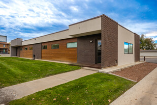 Townsend Ave Office Building - Commercial Real Estate