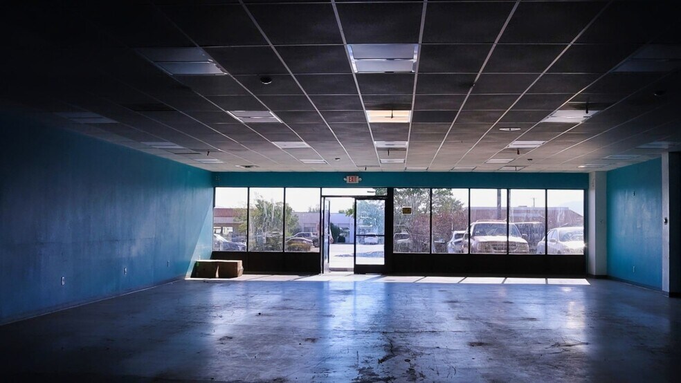 11954 Hesperia Rd, Hesperia, CA à louer - Photo intérieure - Image 1 de 5