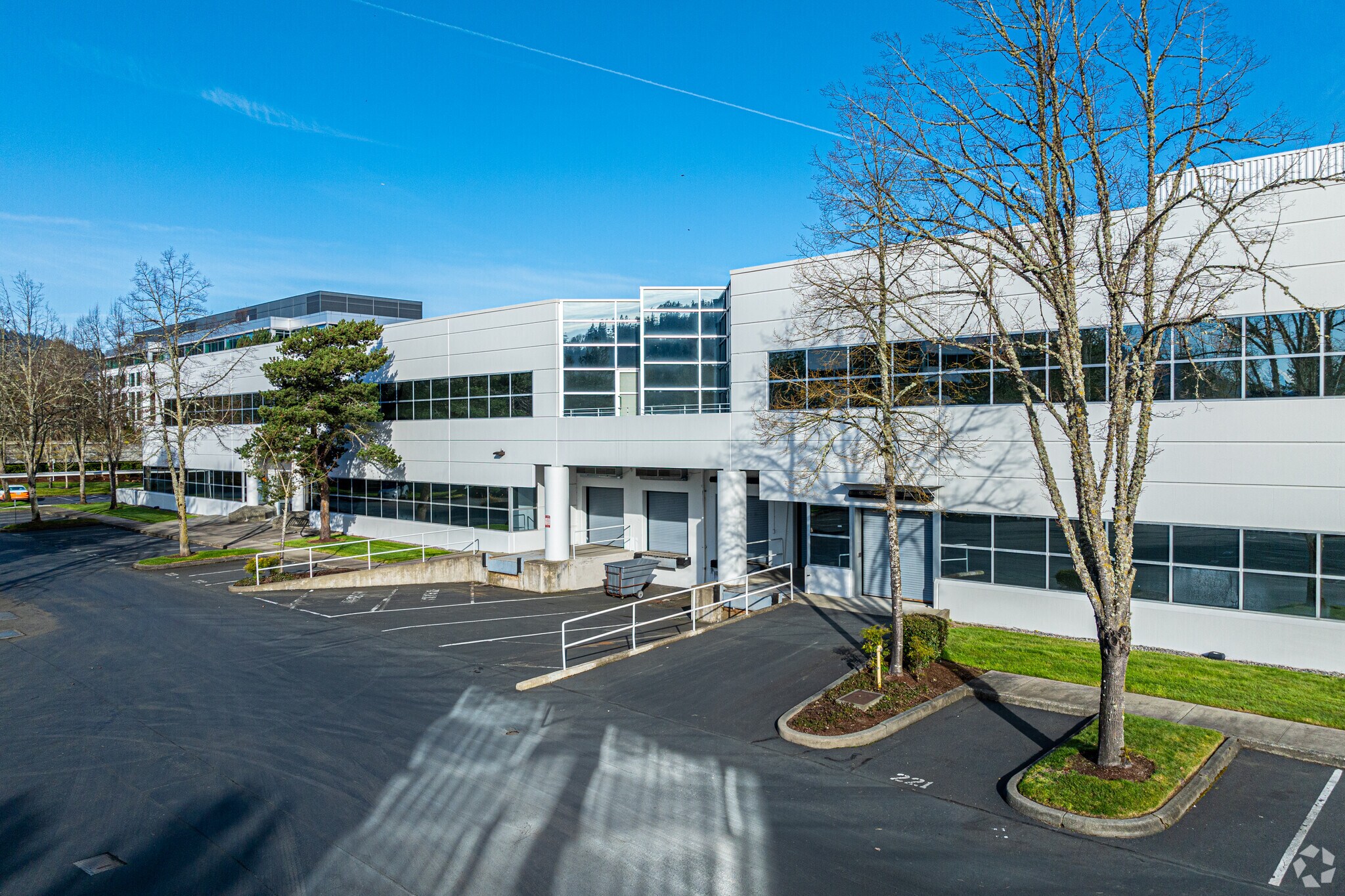 22011 SE 51st St, Issaquah, WA for sale Building Photo- Image 1 of 7