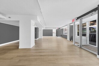222 E 58th St, New York, NY for lease Interior Photo- Image 2 of 9