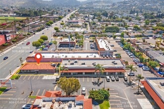 3512-3538 E Chapman Ave, Orange, CA à louer Photo intérieure- Image 1 de 2