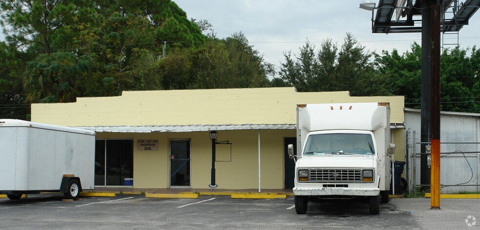 3620 S Manhattan Ave, Tampa, FL à vendre - Photo du bâtiment - Image 2 de 2