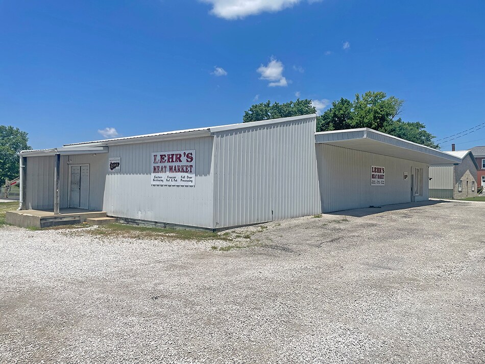 102 S Van Buren St, New Athens, IL à vendre Photo du bâtiment- Image 1 de 18