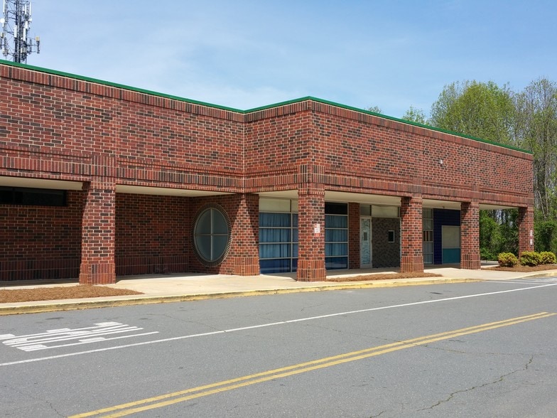 1526 Alleghany Rd, Charlotte, NC for lease - Building Photo - Image 2 of 6