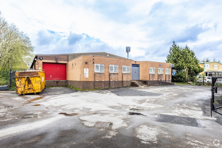 Hamer Ln, Rochdale for lease - Primary Photo - Image 1 of 3