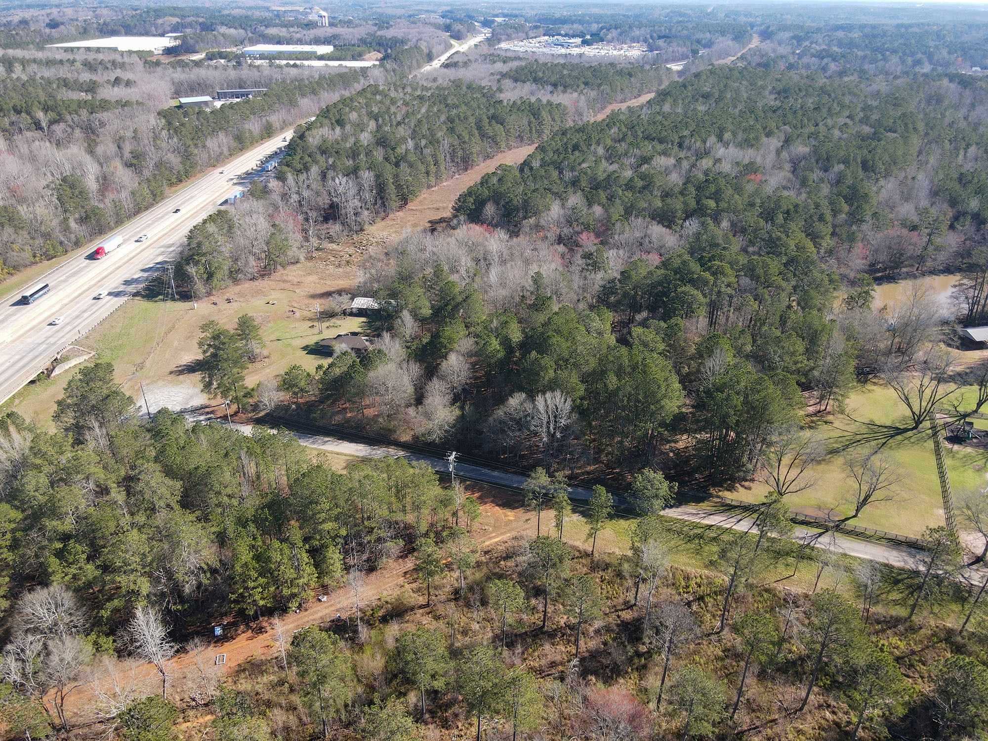 1151 Posey Rd, Newnan, GA à vendre Photo du b timent- Image 1 de 4