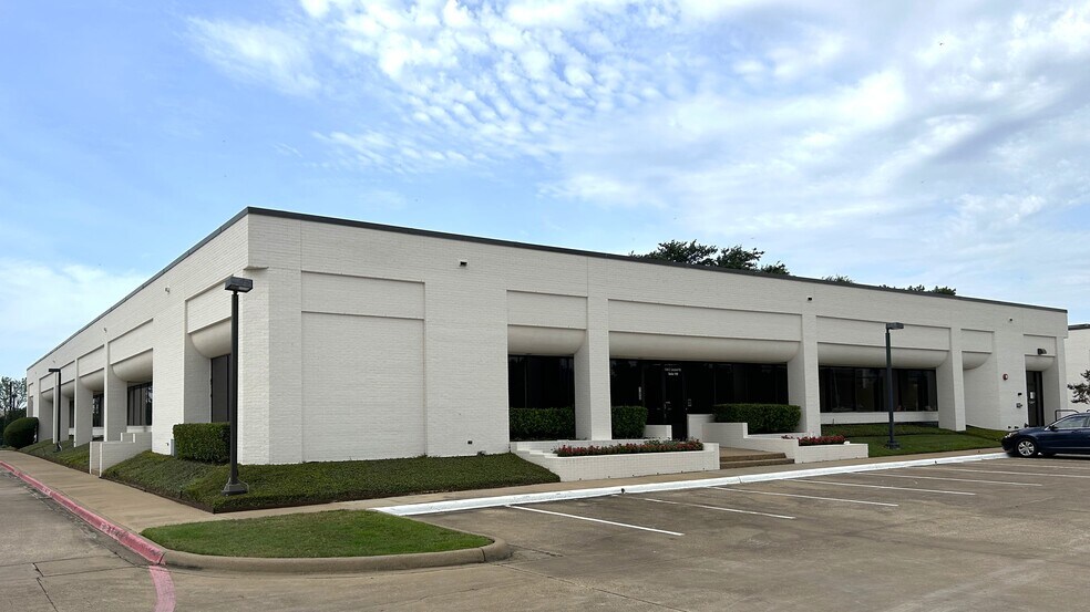 1220 E Campbell Rd E, Richardson, TX à louer - Photo du bâtiment - Image 2 de 10