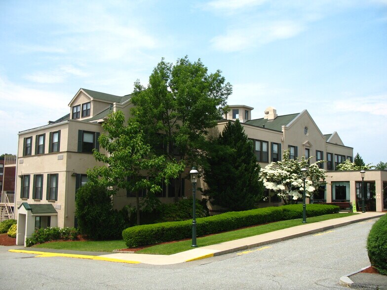 21-23 Warren Ave, Woburn, MA à louer - Photo du bâtiment - Image 2 de 3
