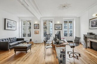 Plus de détails pour Multi-résidentiel à vendre