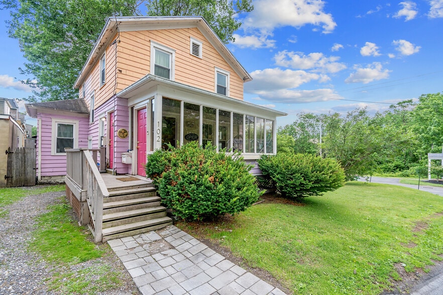 102 W Elm St, Fayetteville, NY for sale - Building Photo - Image 3 of 18