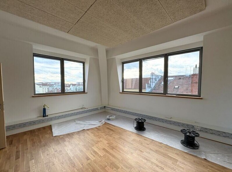 1 Rue Du Docteur Pierre-Fleury Papillon, Villeurbanne à louer - Photo intérieure - Image 3 de 10