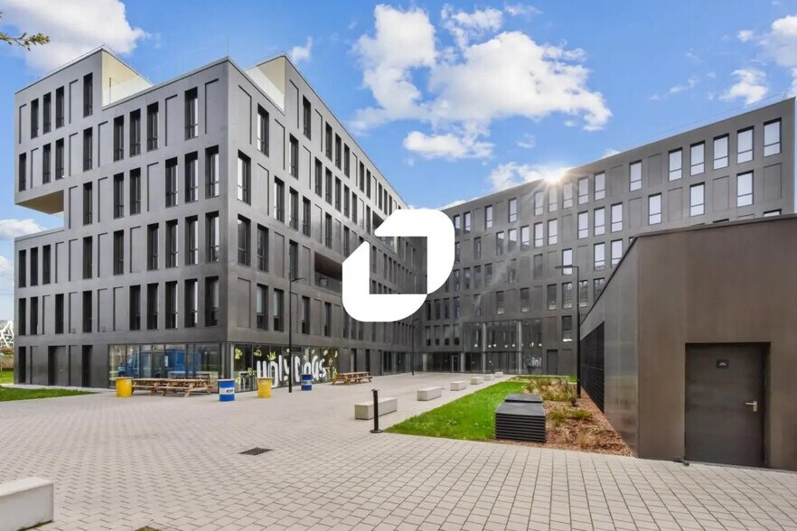 2 Rue De L'Epine, Villeneuve-d'Ascq à louer - Photo du bâtiment - Image 2 de 13