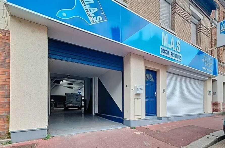 Local d'activités dans Elbeuf à vendre - Photo du bâtiment - Image 2 de 5