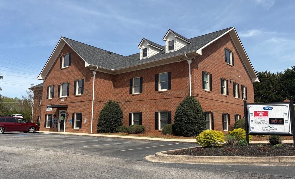 5959 Highway 53 E, Dawsonville, GA à louer - Photo du bâtiment - Image 2 de 9