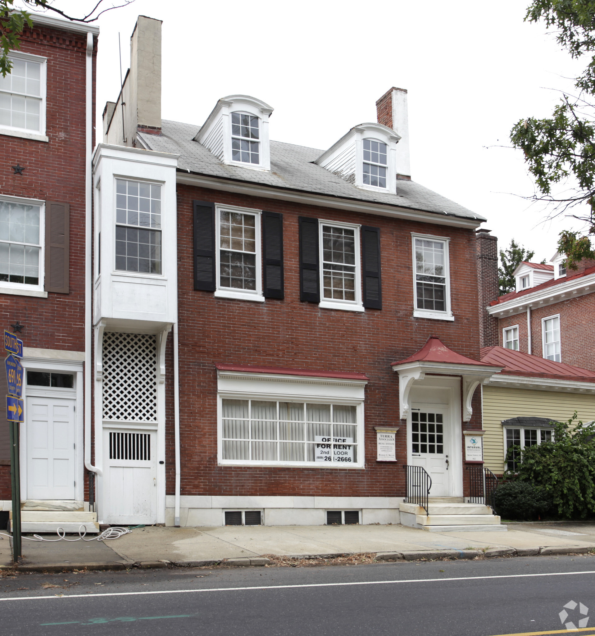 112 High St, Mount Holly, NJ for sale Primary Photo- Image 1 of 1