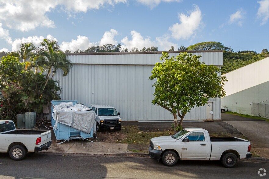 99-1410 Koaha Pl, Aiea, HI à vendre - Photo du bâtiment - Image 3 de 4