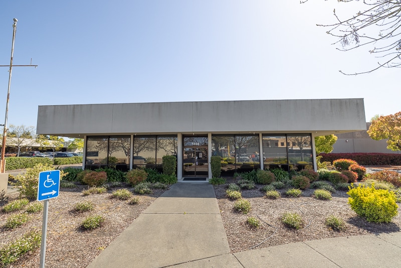 1234 Apollo Way, Santa Rosa, CA for lease - Building Photo - Image 2 of 18