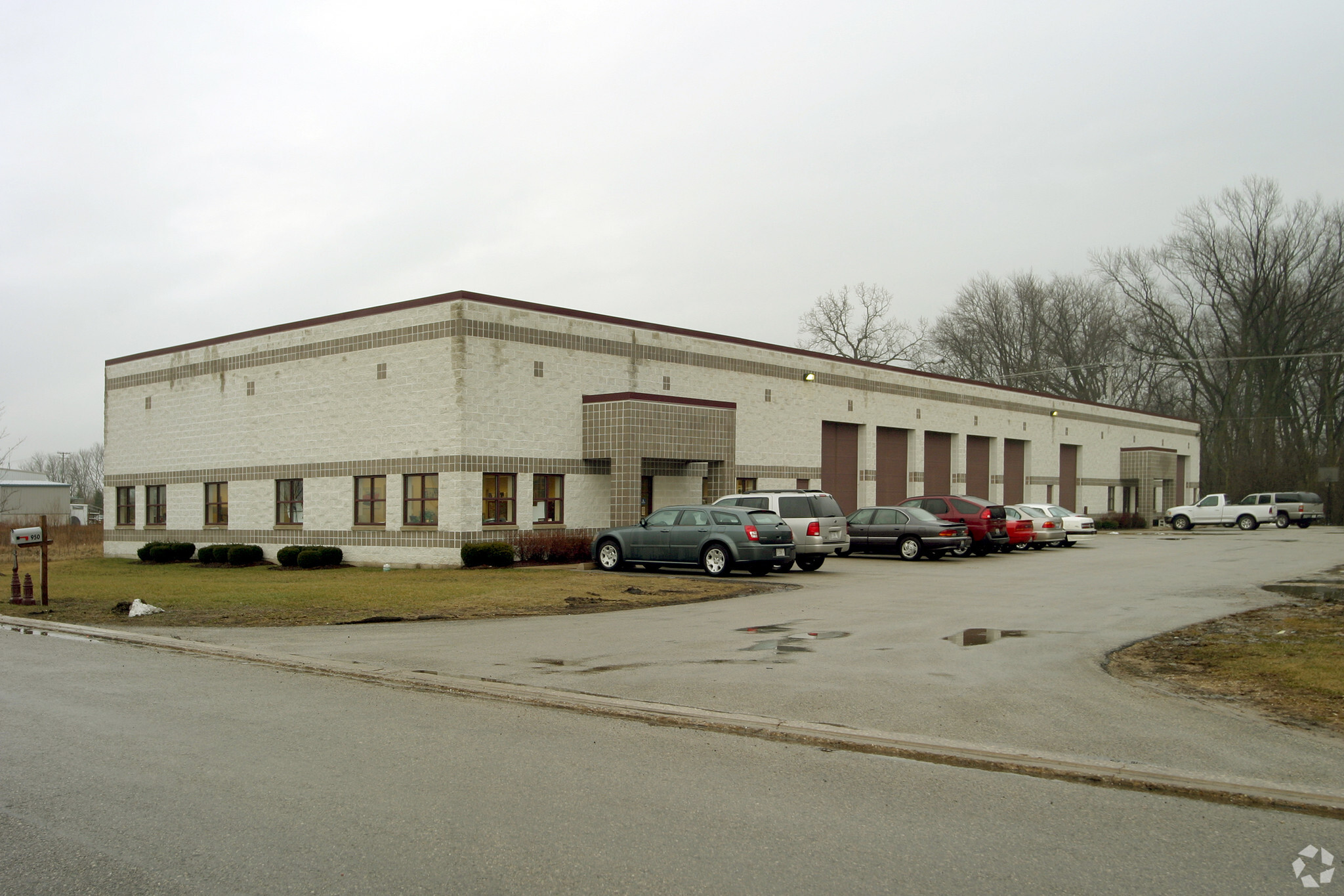 950 Greenlee St, Marengo, IL for sale Primary Photo- Image 1 of 1