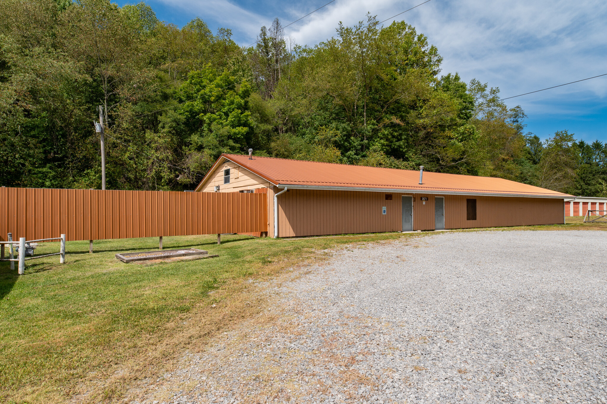 2671 Clarksburg Rd, Buckhannon, WV à vendre Photo principale- Image 1 de 11