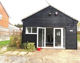 8 Wethersfield Rd, Sible Hedingham for lease Building Photo- Image 1 of 8