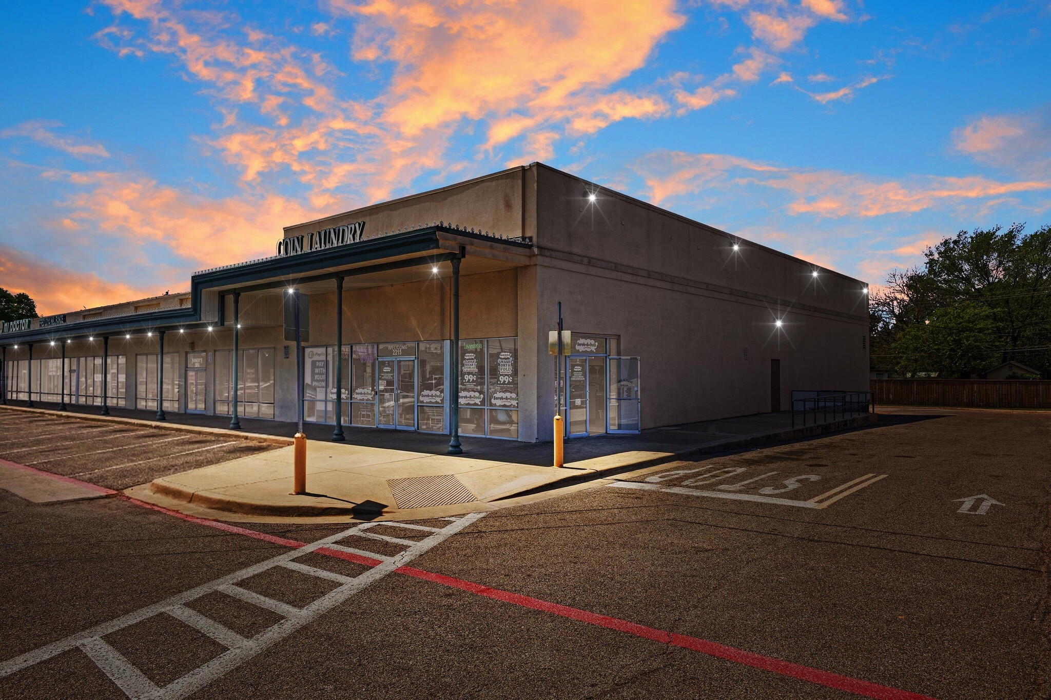 2203-2215 Gus Thomasson Rd, Dallas, TX for lease Primary Photo- Image 1 of 18