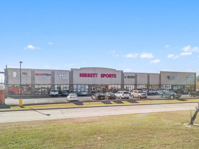 329 N Cities Service Hwy, Sulphur, LA for lease - Building Photo - Image 1 of 7