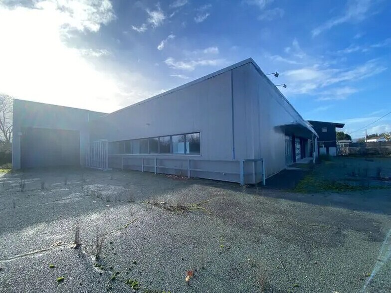 Commerce de détail dans Eysines à vendre - Photo du bâtiment - Image 1 de 10