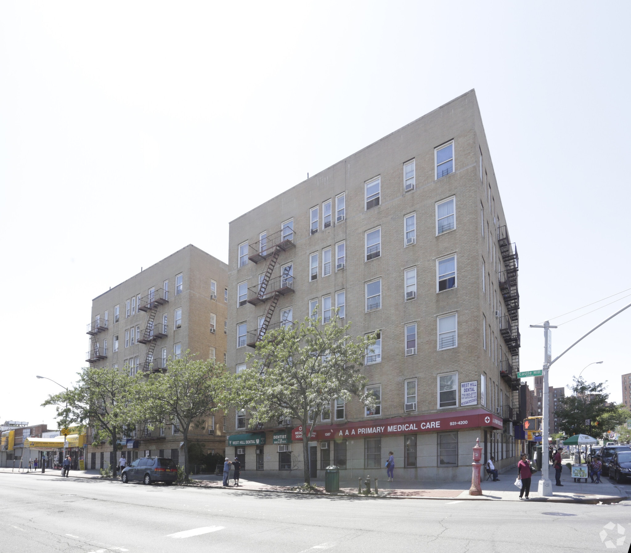 1381 Castle Hill Ave, Bronx, NY for lease Primary Photo- Image 1 of 5
