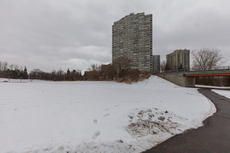 1460 Riverside Dr, Ottawa, ON for sale - Aerial - Image 1 of 1