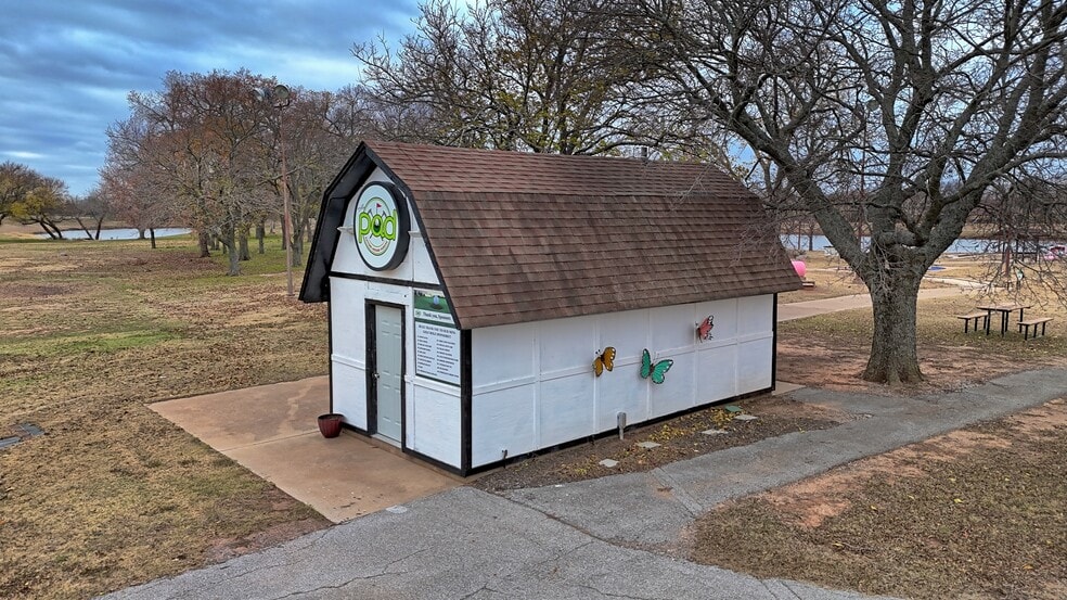 400 W Martin Luther King Blvd, Duncan, OK for sale - Building Photo - Image 3 of 43