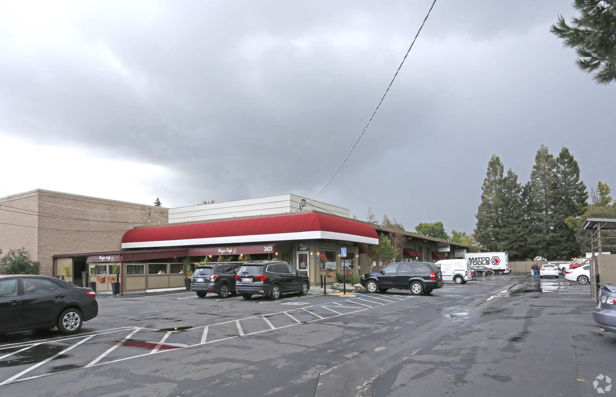 2423 Old Middlefield Way, Mountain View, CA for lease Building Photo- Image 1 of 4