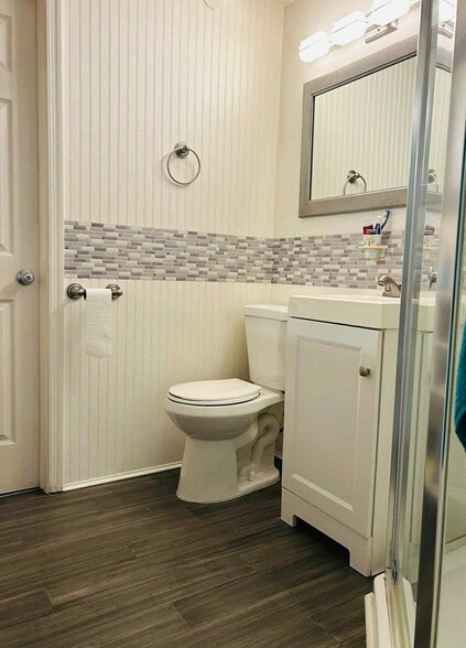 2005 2005-7 E Sergeant st, Philadelphia, PA à vendre - Photo du bâtiment - Image 3 de 7