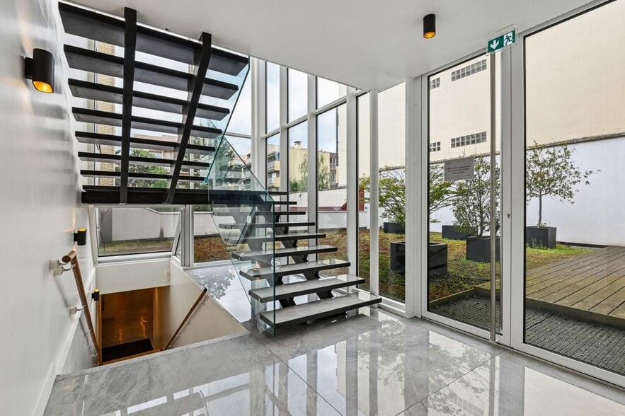 56-58 Rue De Nanterre, Asnières-sur-Seine for lease - Building Photo - Image 3 of 7