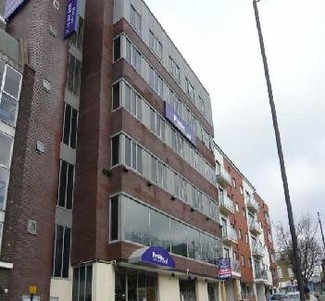 Plus de détails pour 56-60 Northolt Rd, Harrow - Local commercial à louer