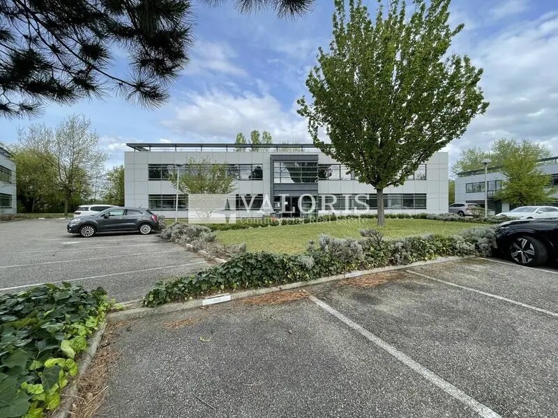 Office in Saint-Priest for lease Building Photo- Image 1 of 16